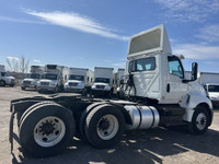 Ryder Stock ID: 239949 Transmission Type/Speed: AUTO 13 Engine: DIESEL X15 GHG'17 450/1800 Horse Pow... (image 5)