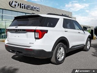 Conquer any terrain with this 2025 Ford Explorer Active, a robust SUV boasting impressive off-road c... (image 4)