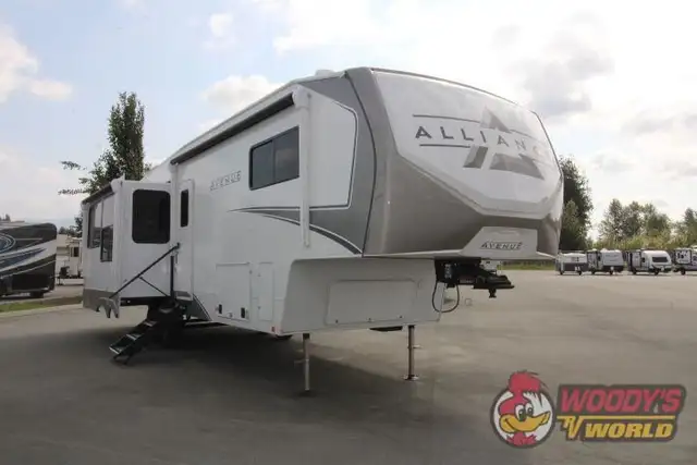 2026 ALLIANCE RV AVENUE 32RLS in Travel Trailers & Campers in Abbotsford - Image 2