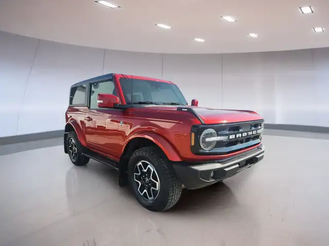 Ford Bronco Outer Banks 2022571064711990497282
