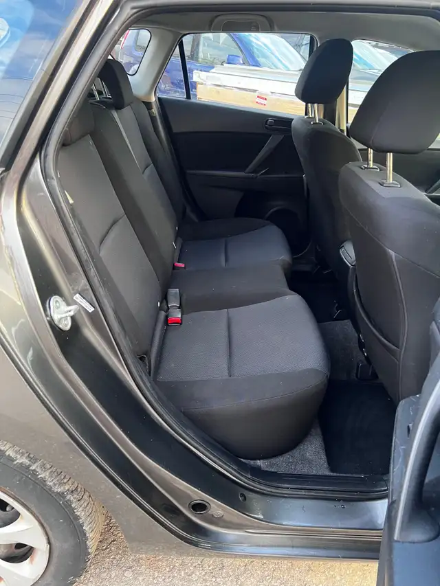 2010 Mazda3 Automatic606845995289169929