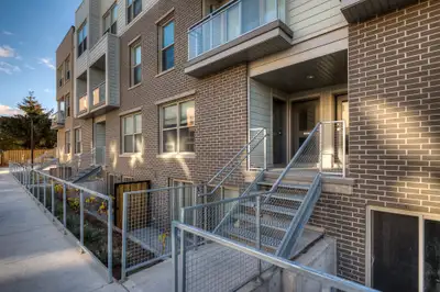 Bright & Furnished 3 Bed Multi-Level Condo Steps from Laurier!