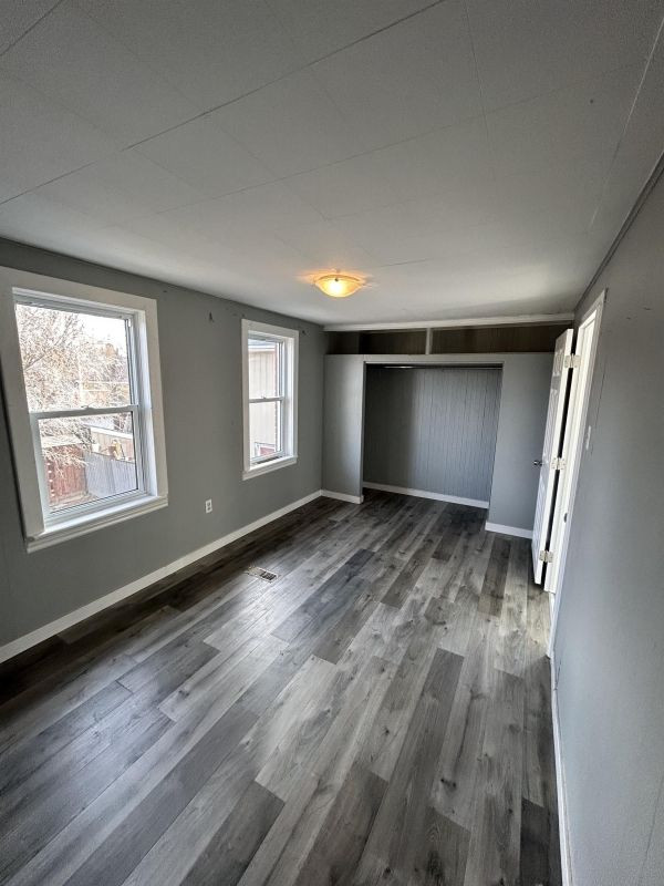 Newly Renovated 2-Bedroom Apartment at Unit 2 294  Frood - Avail in Long Term Rentals in Sudbury - Image 3