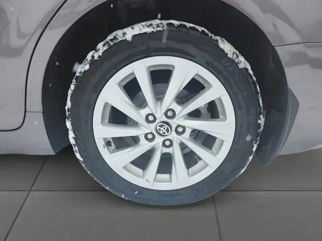 2024 Toyota Camry SE SE | Heated Seats | Dual Climate Control in Cars & Trucks in Fredericton - Image 10