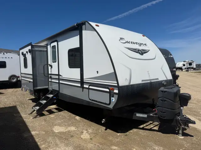 2019 Forest River SURVEYOR 285 IKLE in Travel Trailers & Campers in St. Albert - Image 2