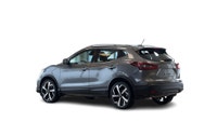 Odometer is 22674 kilometers below market average! Recent Arrival! 2023 Nissan Qashqai Local Trade,... (image 9)