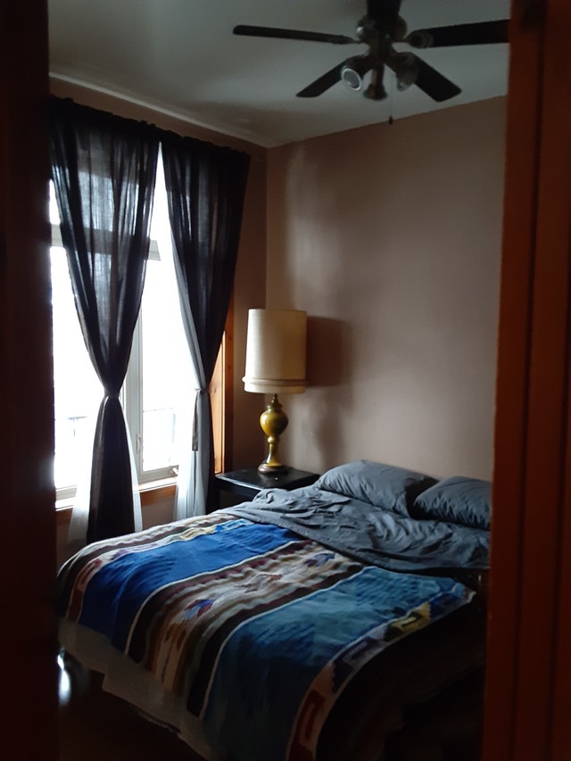 Room for rent, Chambre à louer, Cuarto en renta — photo 1