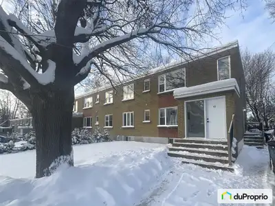 **ATTENTION INVESTISSEURS ! Grand duplex : deux spacieux logements identiques de trois chambres à co...