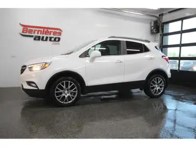 Buick Encore Sport Touring AWD 2018 avec moteur 1.4L turbo developpant 153 HP et traction integrale...