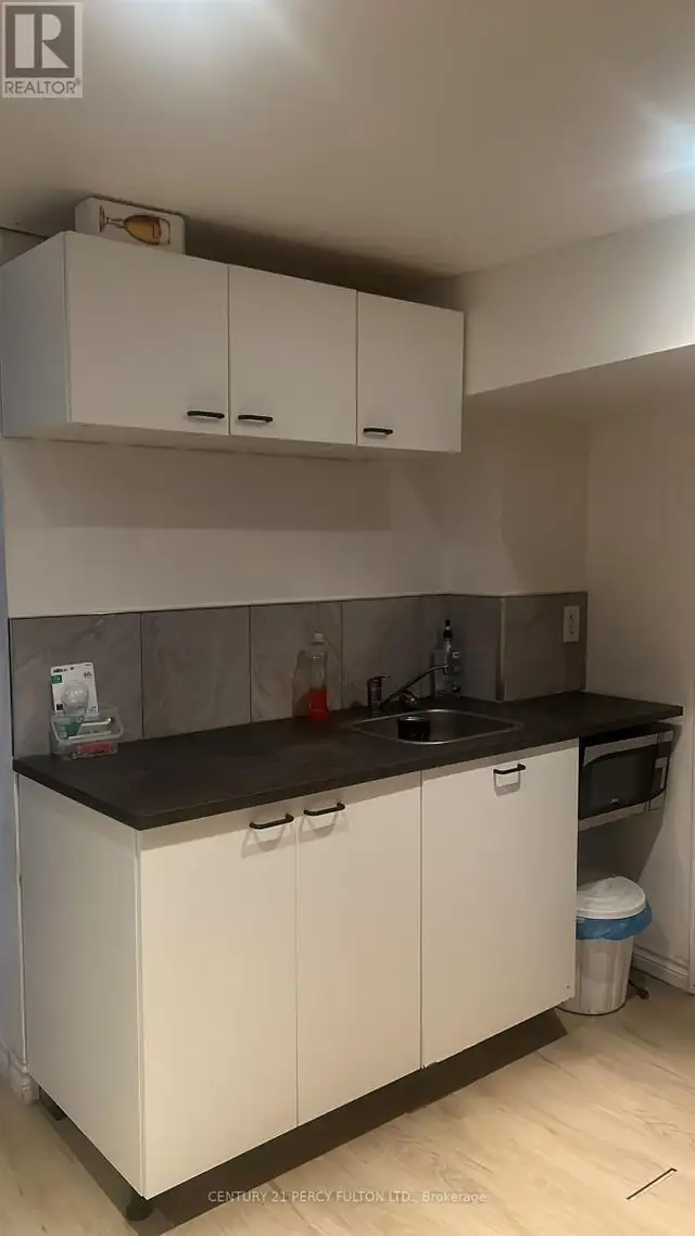 BSMNT - 92 SEPTONNE AVENUE Newmarket (Bristol-London), Ontario in Long Term Rentals in Markham / York Region - Image 7