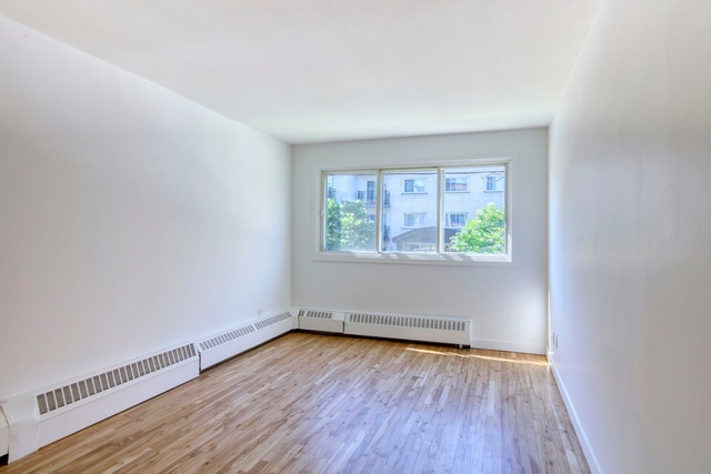 760 Rue Galt — photo 2