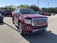 // ACCIDENT FREE!! // Built for drivers who want premium comfort in a midsize truck, this 2018 GMC C... (image 3)