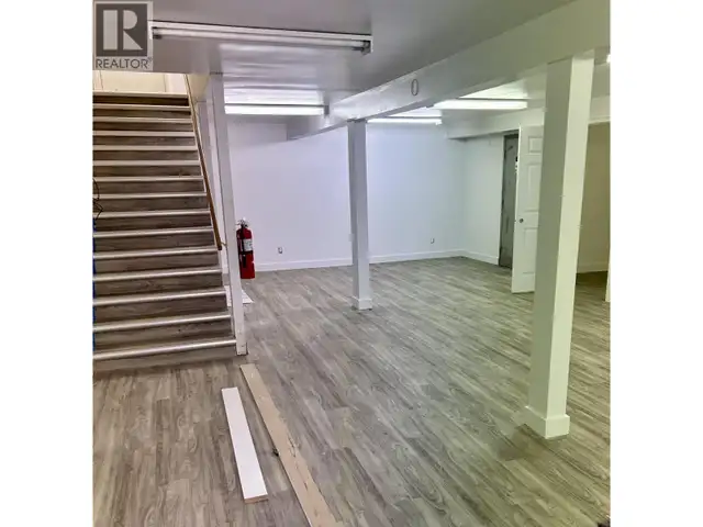 8527 100 STREET Fort St. John, British Columbia in Commercial & Office Space for Rent in Fort St. John - Image 8