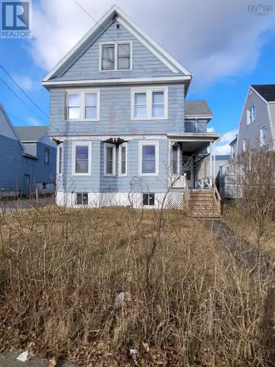 Here is an opportunity to own a beautiful 2 storey home for your growing family OR a 2 unit income p...