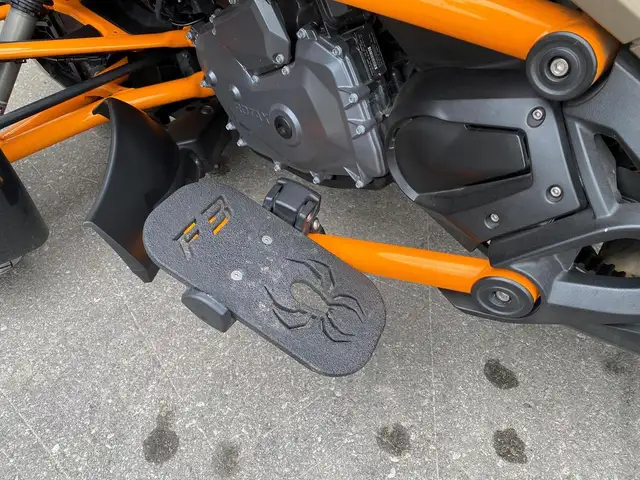 2020 Can-Am Spyder F3-S in Street, Cruisers & Choppers in Kitchener / Waterloo - Image 8