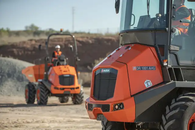 Compact Dumper Rentals in Heavy Equipment in Regina - Image 7