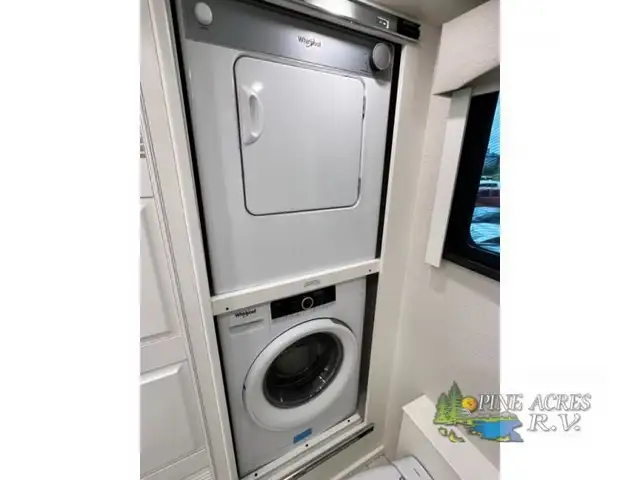 2024 Entegra Coach Anthem 44B 450 h.p. Diesel in RVs & Motorhomes in Moncton - Image 78