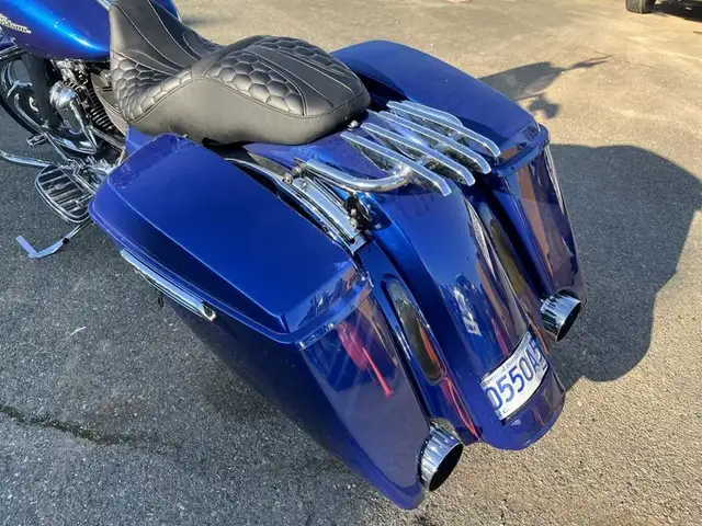 2017 harley-davidson FLHXS Street Glide Motorcycle in Cargo & Utility Trailers in Richmond - Image 34