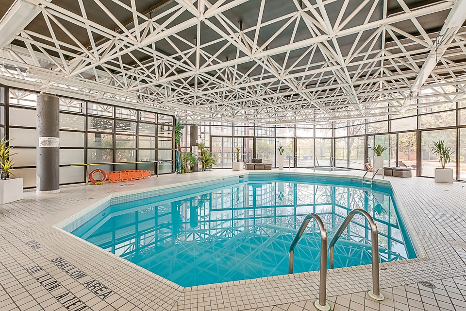Sherobee Apartments - 2 Bedroom available at 2076, 2100 Sherobee 5