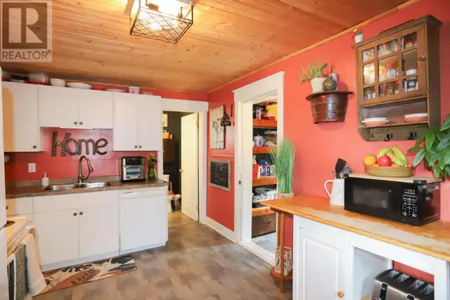 416 Northland RD Sault Ste. Marie, Ontario in Houses for Sale in Sault Ste. Marie - Image 15