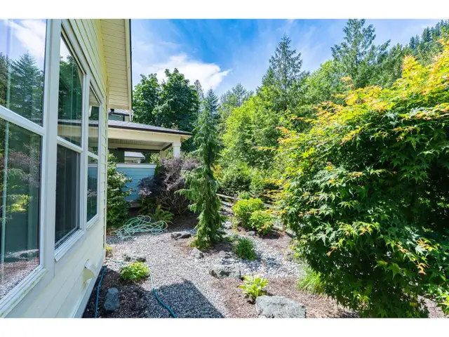 43318 CREEKSIDE CIRCLE, Cultus Lake South Cultus Lake, British C in Long Term Rentals in Calgary - Image 29