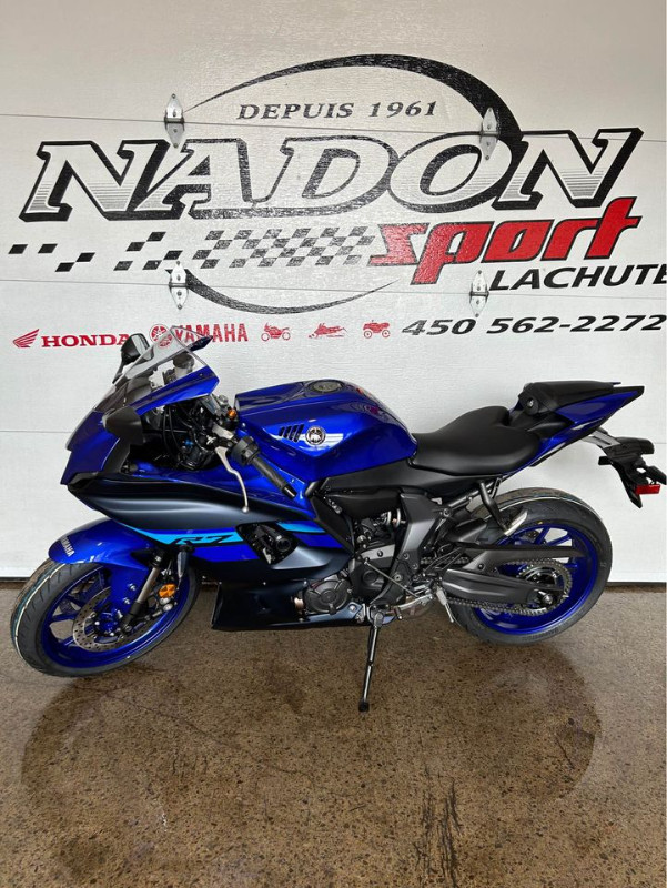 YAMAHA R7 2024 in Sport Touring in Ottawa