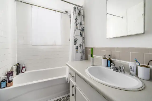 Appartement 4 ½ à louer Charlesbourg mars 2026 in Long Term Rentals in Québec City - Image 6