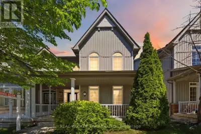 Welcome To 3 Evaridge Drive! Nestled In The Highly Sought-After Upper Cornell Community, This Beauti...