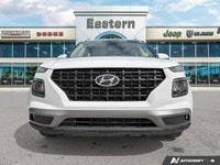 | Apple CarPlay & Android Auto | Heated Front Bucket Seats (3-Stage) | Heated Steering Wheel | Fully... (image 7)