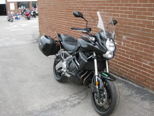 2011 KAWASAKI VERSYS 650 in Street, Cruisers & Choppers in City of Toronto - Image 9