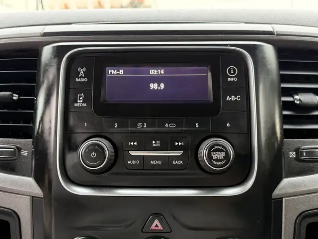 2013 Ram 3500 4X4 Service Truck in Heavy Trucks in Delta/Surrey/Langley - Image 57