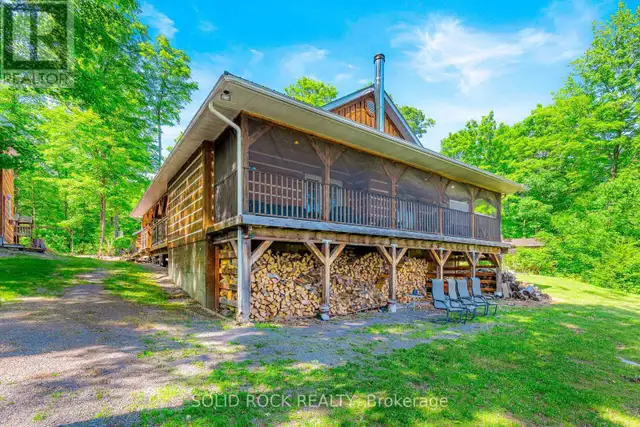 261 LACOURSE LANE Lanark Highlands, Ontario in Houses for Sale in Ottawa - Image 9