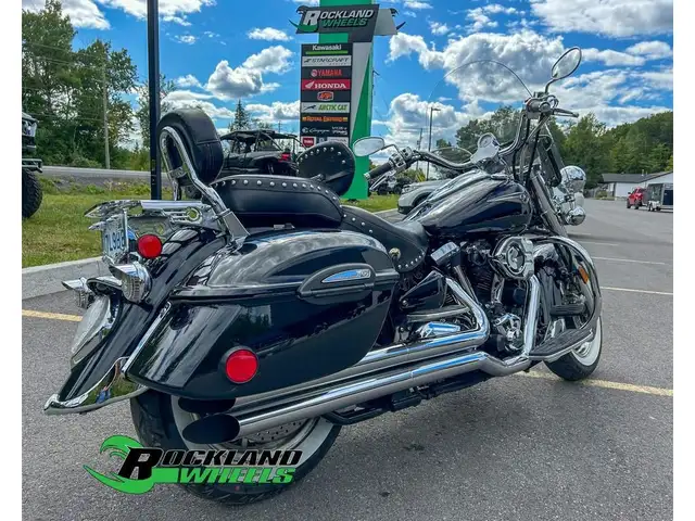 2007 Yamaha V-STAR 1700 in Street, Cruisers & Choppers in Ottawa - Image 7