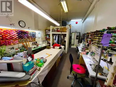Very well maintained alteration shop (dry-cleaning and laundry ) with lots of regulars. Retirement s...