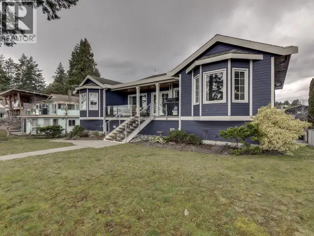 5791 WINDWARD LANE Sechelt, British Columbia in Houses for Sale in Sunshine Coast - Image 5