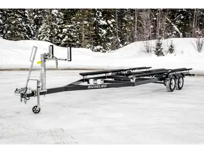 Remorque Richelieu tandem, spécialement conçue pour le transport sécuritaire de ponton de 23 ? 24 pi...