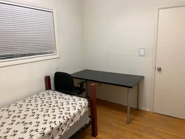 One Spacious Student Bedroom Available on Weber St! (Rm. 2) in Long Term Rentals in Kitchener / Waterloo - Image 8