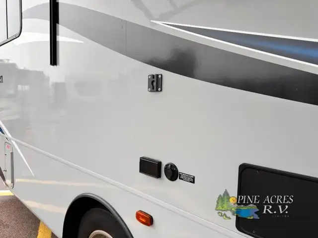 2022 Coachmen RV Pursuit 29XPS Front Bunk 11 Miles in RVs & Motorhomes in Moncton - Image 69