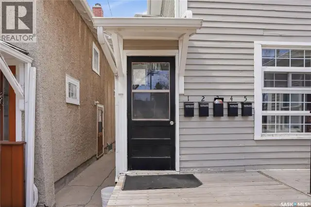 610 Albert AVENUE Saskatoon, Saskatchewan in Houses for Sale in Saskatoon - Image 17