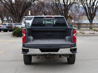 2020 Chevrolet Silverado 3500HD LT Crew Cab Long Box 4WD Built for serious capability and long-lasti... (image 6)