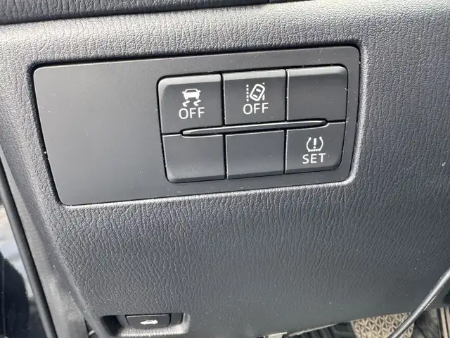 2018 Mazda Mazda3 GT Auto in Cars & Trucks in Longueuil / South Shore - Image 18