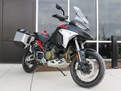 Save $2093 on this Multistrada model as part of our Winter Sale! We only have one, so get your name...