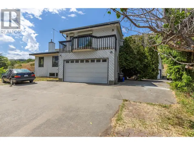 6602/6594 Goose Lake Road Vernon, British Columbia in Houses for Sale in Vernon - Image 2