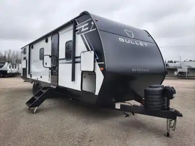 Keystone Bullet Classic travel trailer 28QBCWE highlights: Pass-Through Storage Full Bath 17' Awning...