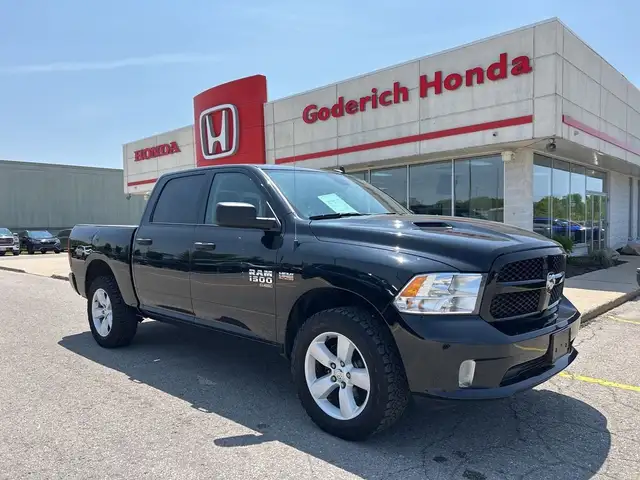 2022 Ram 1500 Classic Express64385358320001120