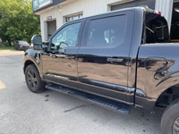 2021 Ford F-150 Lariat 4WD SuperCrew with the 2.7L EcoBoost and 109,900kms! Clean history with no ac... (image 8)