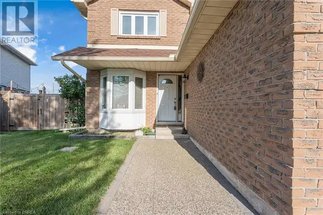 2366 BRUNSWICK Court Burlington, Ontario63006663313795124