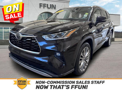 Sunroof, Leather Seats, Navigation, Power Liftgate, Cooled Seats! With a host of premium features, y...