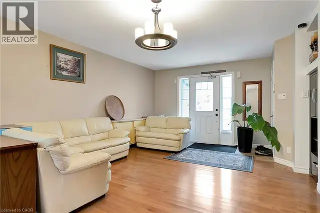 1392 DOON VILLAGE Road Kitchener, Ontario in Houses for Sale in Kitchener / Waterloo - Image 4