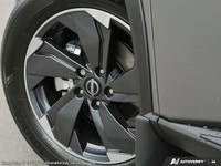 This Nissan Rogue has a strong Intercooled Turbo Regular Unleaded I-3 1.5 L/91 engine powering this... (image 9)